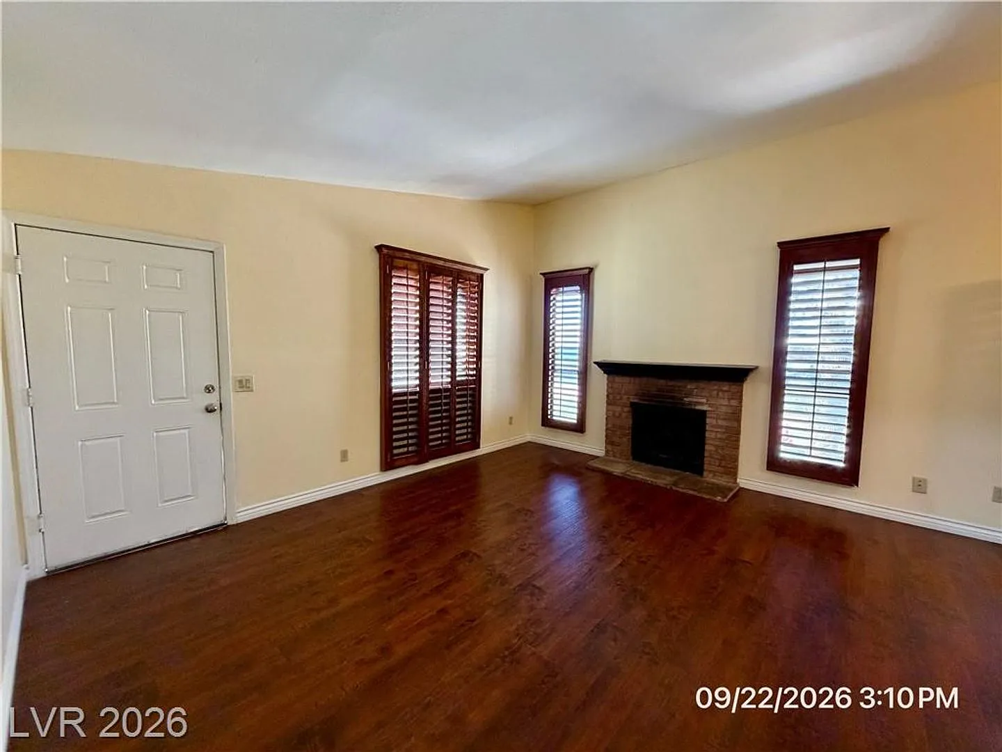 Henderson Condo with Vaulted Ceilings & 3 Balconies — Photo 4