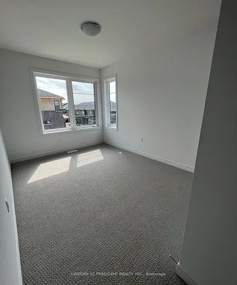 61 Soho St #79 — Photo 31