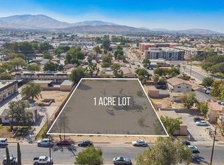 38129 11th St E, Palmdale, CA 93550