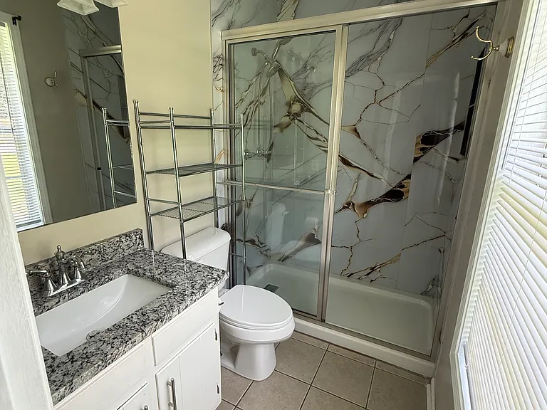 1809 Shadyleaf Ct SW — Photo 13