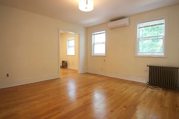 Rented by Citi Habitats | media 6