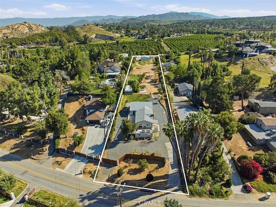 1st image of 2317 Grace St