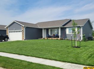 843 N 26th St, Beatrice, NE 68310