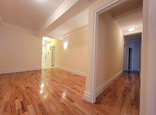 5th image of 250 W 99th St APT 4A