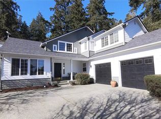 636 Montgomery Ln, Port Ludlow, WA 98365
