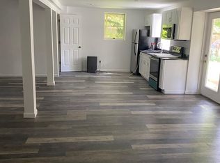 66 Hunters Ln #66, Huntington Station, NY 11746