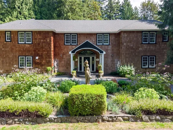 4755 Fairbridge Dr, Cowichan Valley, BC V9L 6N8