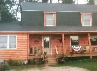 6900 Maple Acres Dr, Whittemore, MI 48770