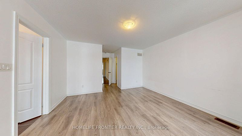 Brampton Townhouse for rent - 4 Bedrooms — photo 16