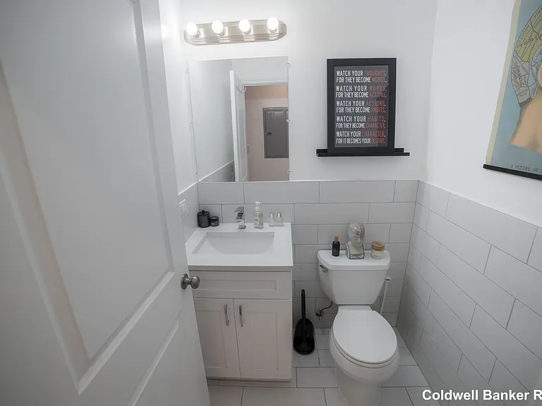 2345 W Irving Park Rd #3S — Photo 12