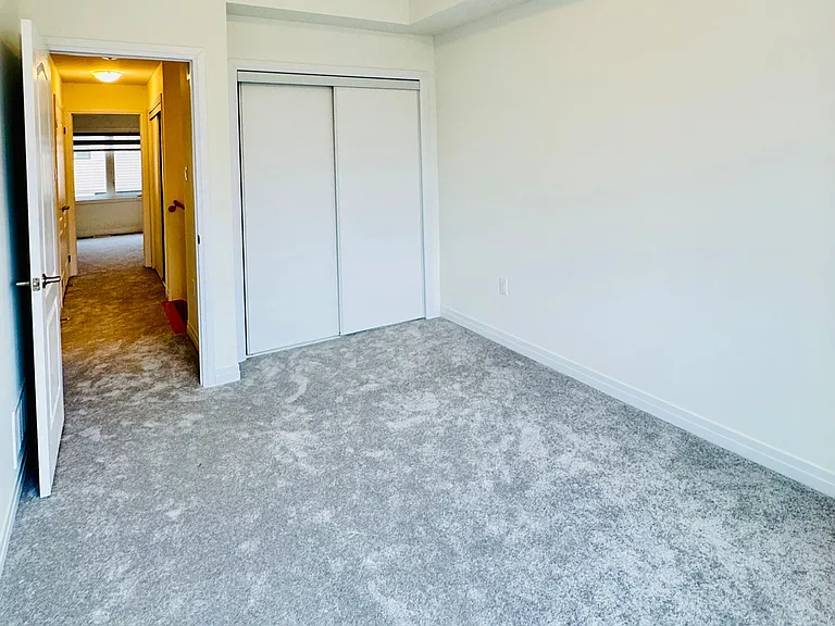 52 Cresthaven Hts — Photo 22