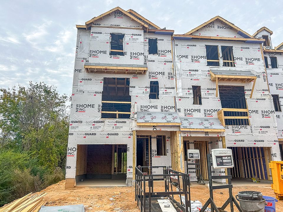 1st image of 111 Sugar Run Dr