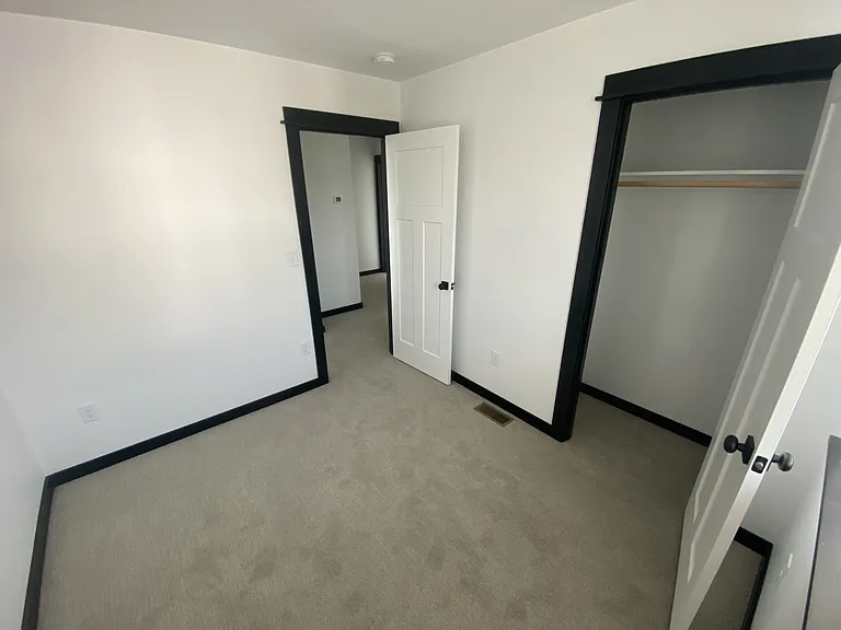 2979 Fen Way #B — Photo 14