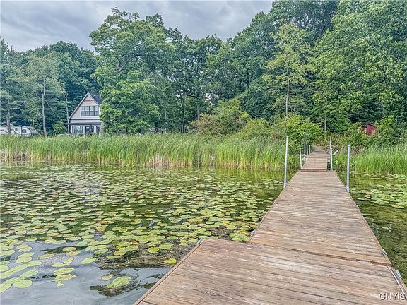 4th image of Saint Lawrence Park Rd #19