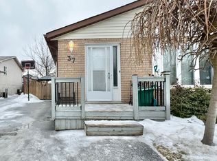 37 Mayfair Dr, Welland, ON L3C 7A2