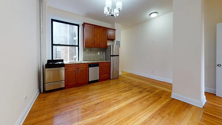 Rented by Bond New York | media 12