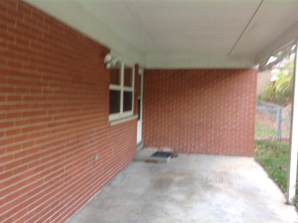 12 Eastview Dr, Saint Charles, MO 63303 Zillow