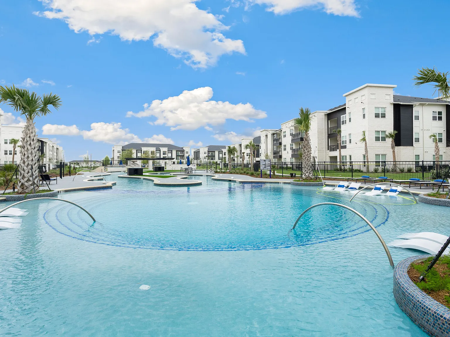 Domain Town Center — Photo 1