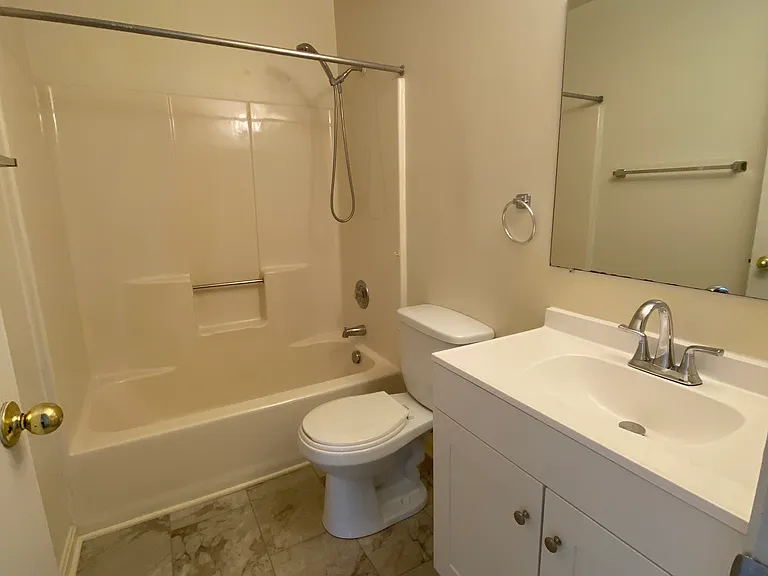105 Three Coin Way #302 — Photo 11