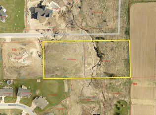 Pebble Beach Dr, Dubuque, IA 52002