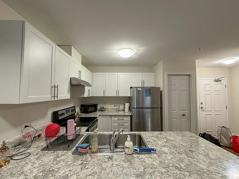 7 Kay Cres #112 — Photo 22
