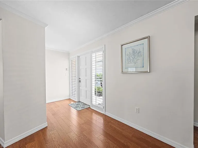 707 Port Side Dr — Photo 5