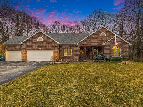 5974 Back 40 Dr NE, Belmont, MI 49306