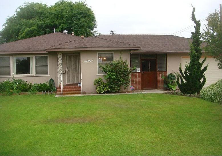 View of home from street