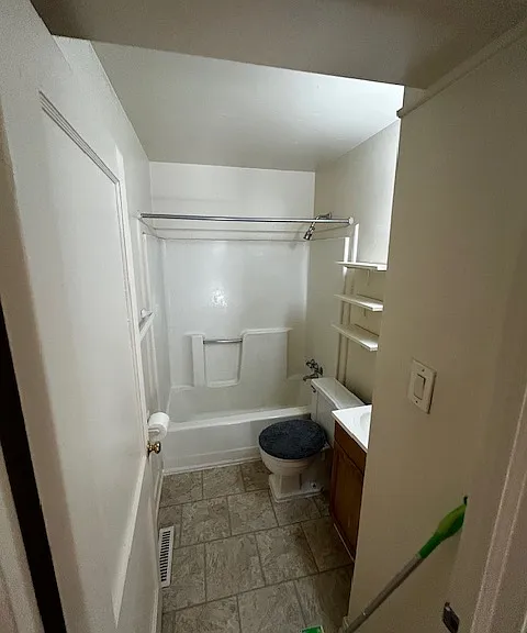 1600 Fort Hill Dr — Photo 5