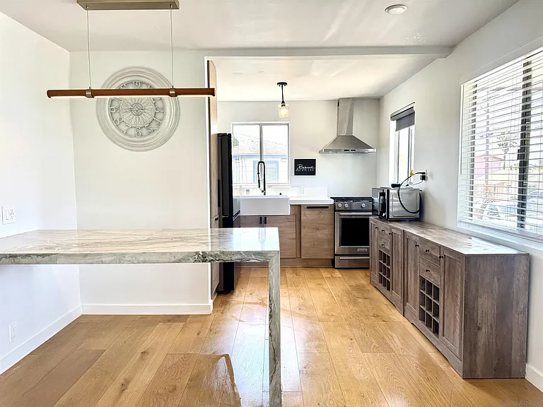 2757 Preece St — Photo 11