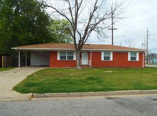 1211 Lemmons Dr, Longview, TX 75602