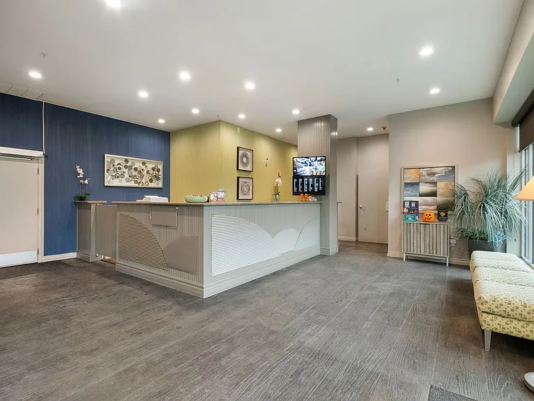 Pacific Inn Apartments — Photo 4