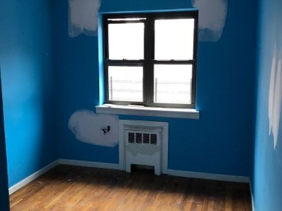 4th image of 44 Fleetwood Ave APT 5C