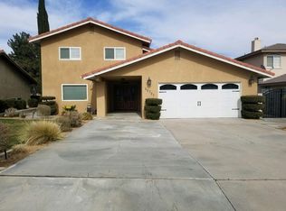 12721 Rainshadow Rd, Victorville, CA 92395