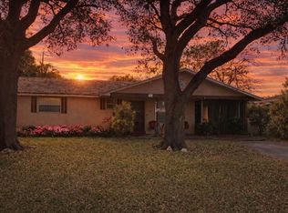 823 Lynnwood Drive, Lake Worth Beach, FL 33461