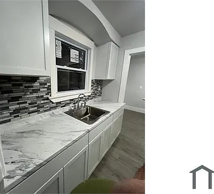 3 bed, 1087 sqft, $1,695 — Photo 3