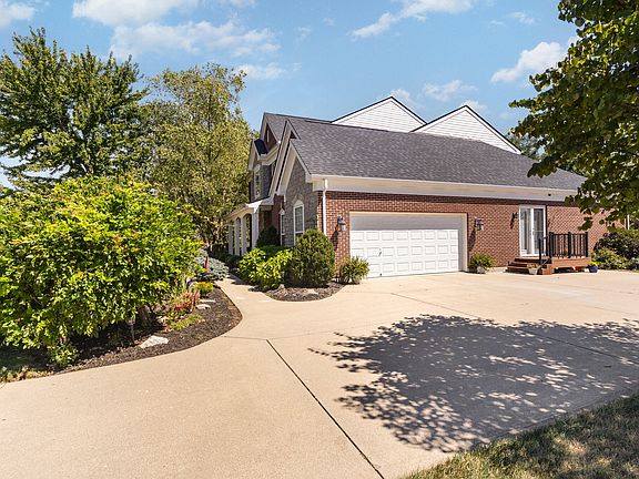 4th image of 1281 Rivermeade Dr