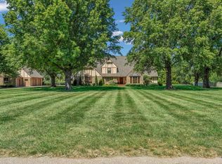 5924 SW 34th Ter, Topeka, KS 66614