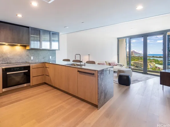 1000 Auahi St Unit 1404, Honolulu, HI 96813