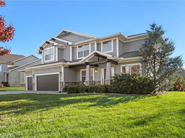 17313 W 198th Ter, Spring Hill, KS 66083