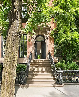 Sold by Town Residential | media 17