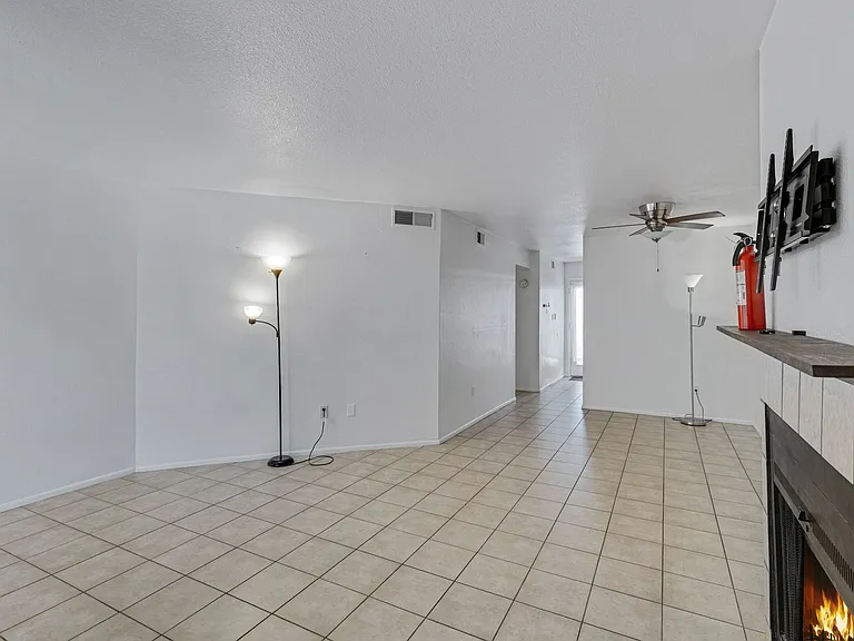 11640 N 51st Ave #143 — Photo 1