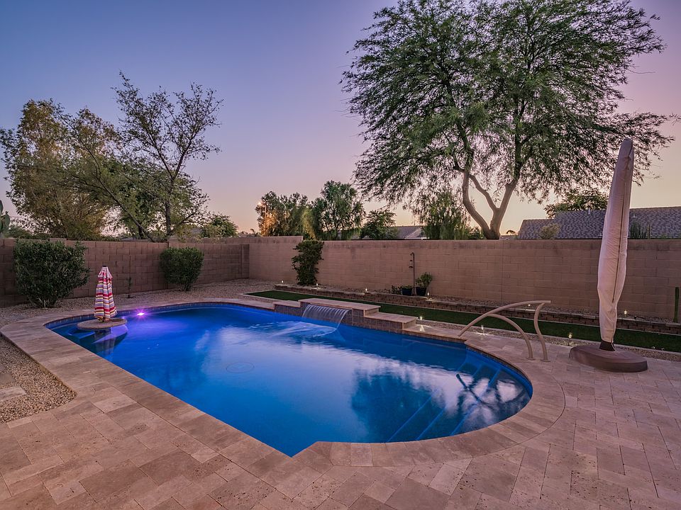1st image of 29936 N Maravilla Dr