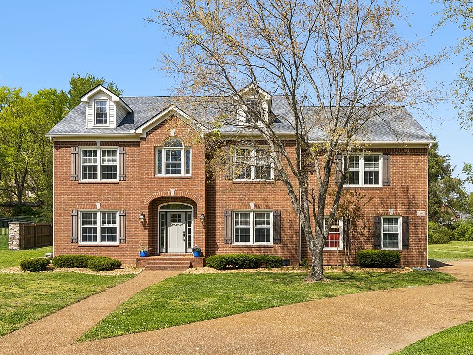 1st image of 410 Martingale Dr