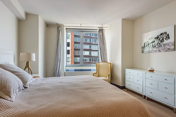 Sold by Compass | media 5