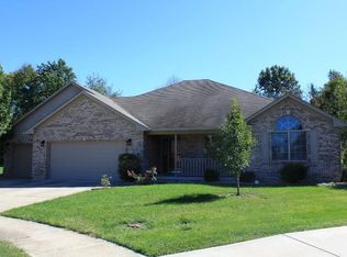 103 Pioneer Ct, Mooresville, IN 46158
