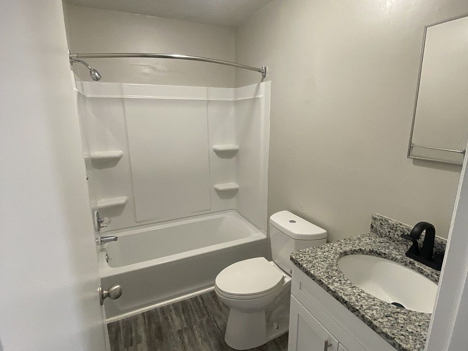 1st image of 515 Springbrook Dr #1115-B