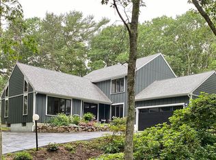 22 Vesper Dr, Bourne, MA 02532