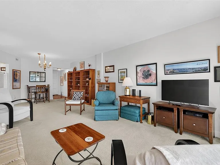 1200 N Shore Dr NE #201 — Photo 12