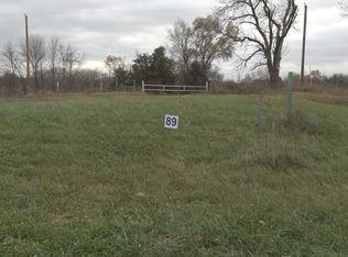 2085 Pleasant Dr, Prescott, WI 54021